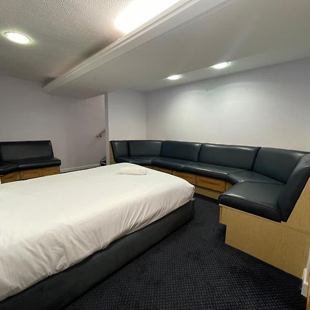 Tch Lodge บอลตัน ภายนอก รูปภาพ