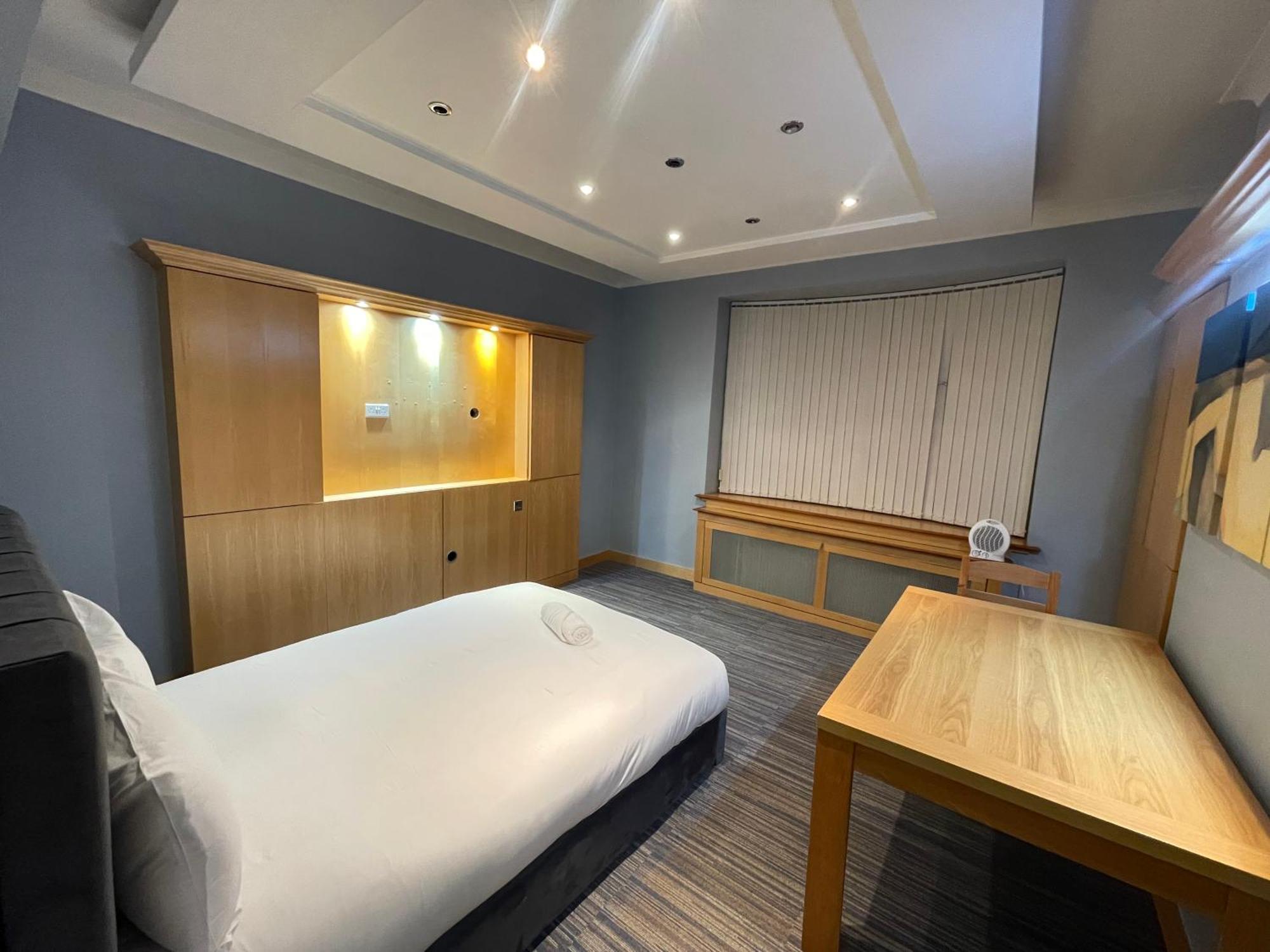 Tch Lodge บอลตัน ภายนอก รูปภาพ